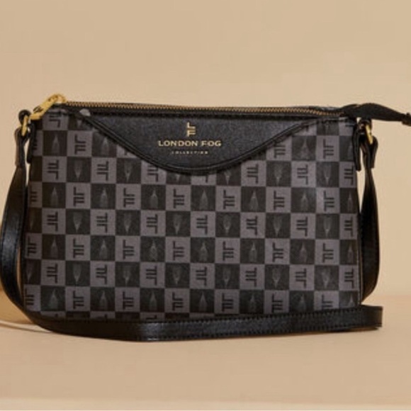London Fog Handbags - London Fog Addison Tower Signature
Print Crossbody NWT